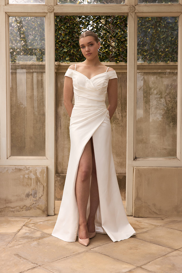 Vella gown front view – MASAL